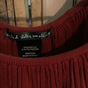 Red batwing top size M